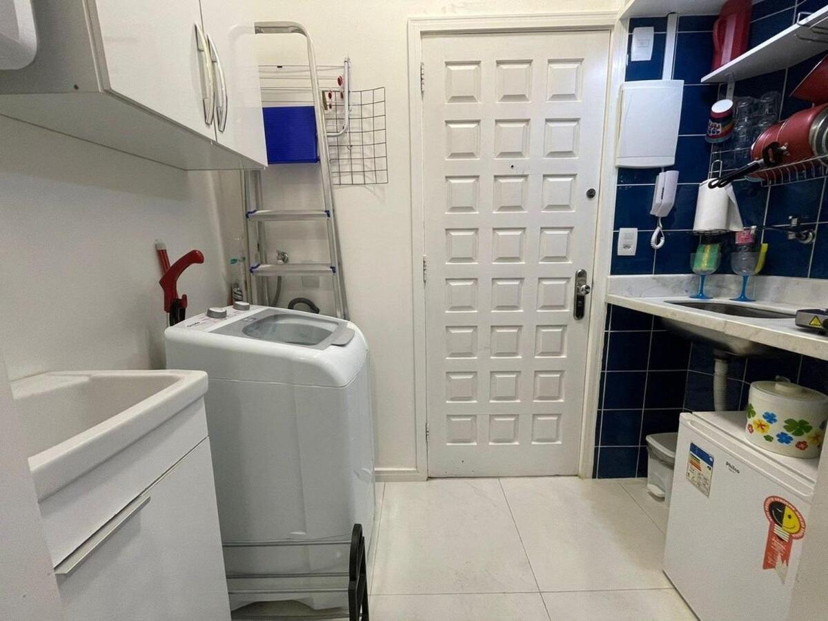 Studio Na Quadra Da Praia De Copacabana Rio de Janeiro Luaran gambar